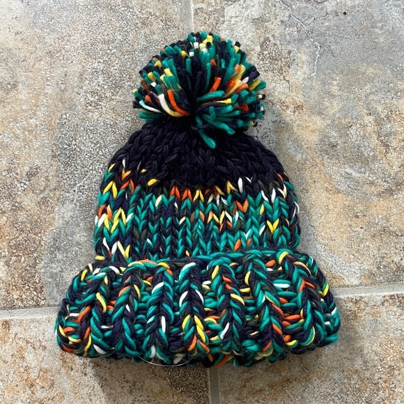 Free People Tide Knit Pom Beanie One Size in Forest Green Combo NWOT main image 12